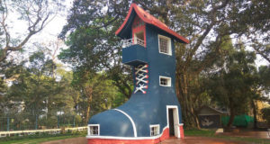 Kamala Nehru Park or Shoe Park in Mumbai