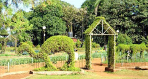 Hanging Garden Mumbai Timings